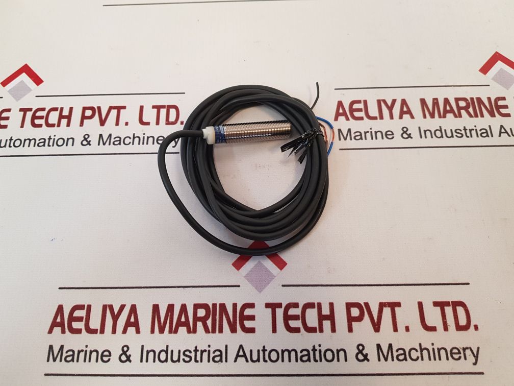 Telemecanique Xs612B1Nal2 Inductive Proximity Switch 12...48 Vdc