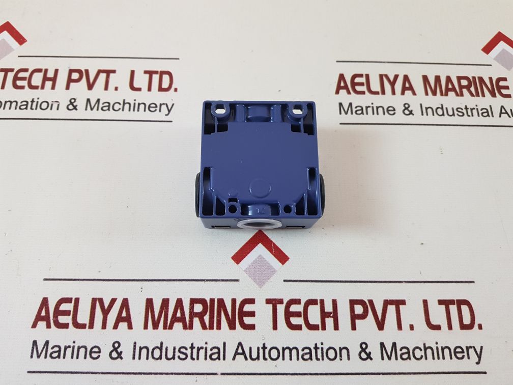 Telemecanique Xck M102H29 Limit Switch Xck-m 500V 6Kv