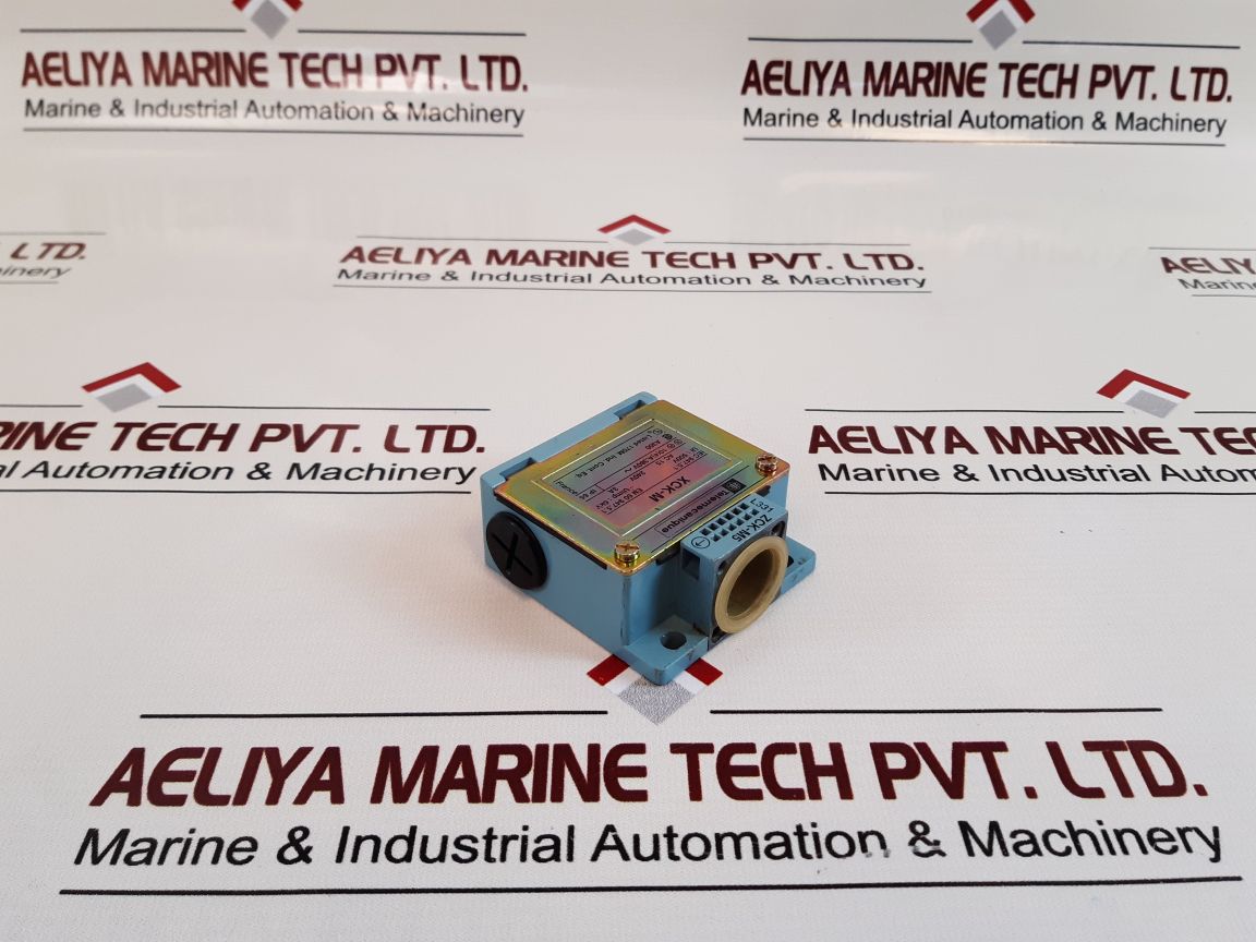 Telemecanique Xck-m Limit Switch Zck-m5 Ac15 240V 3A