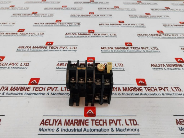 Toshiba Rc4-35 Overload Relay 2.9-4.3A Ac600V