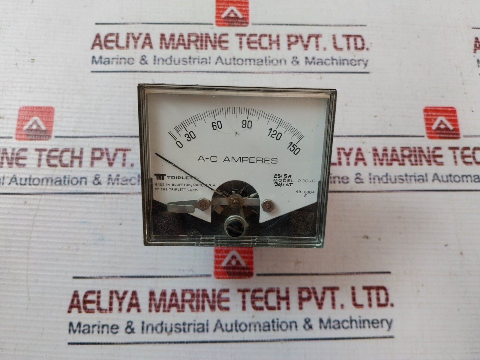 Triplett 230-g Ac Volt Meter 49-6304 E