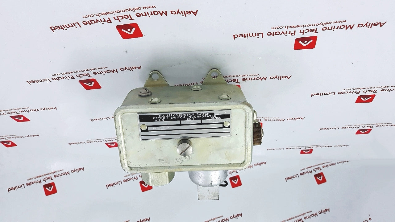 Detroit control 222-10 temperature control switch 2222062