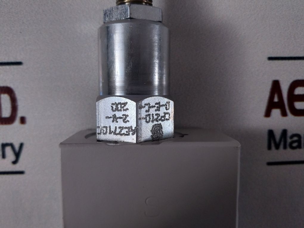 1089636-1 2800 Psi