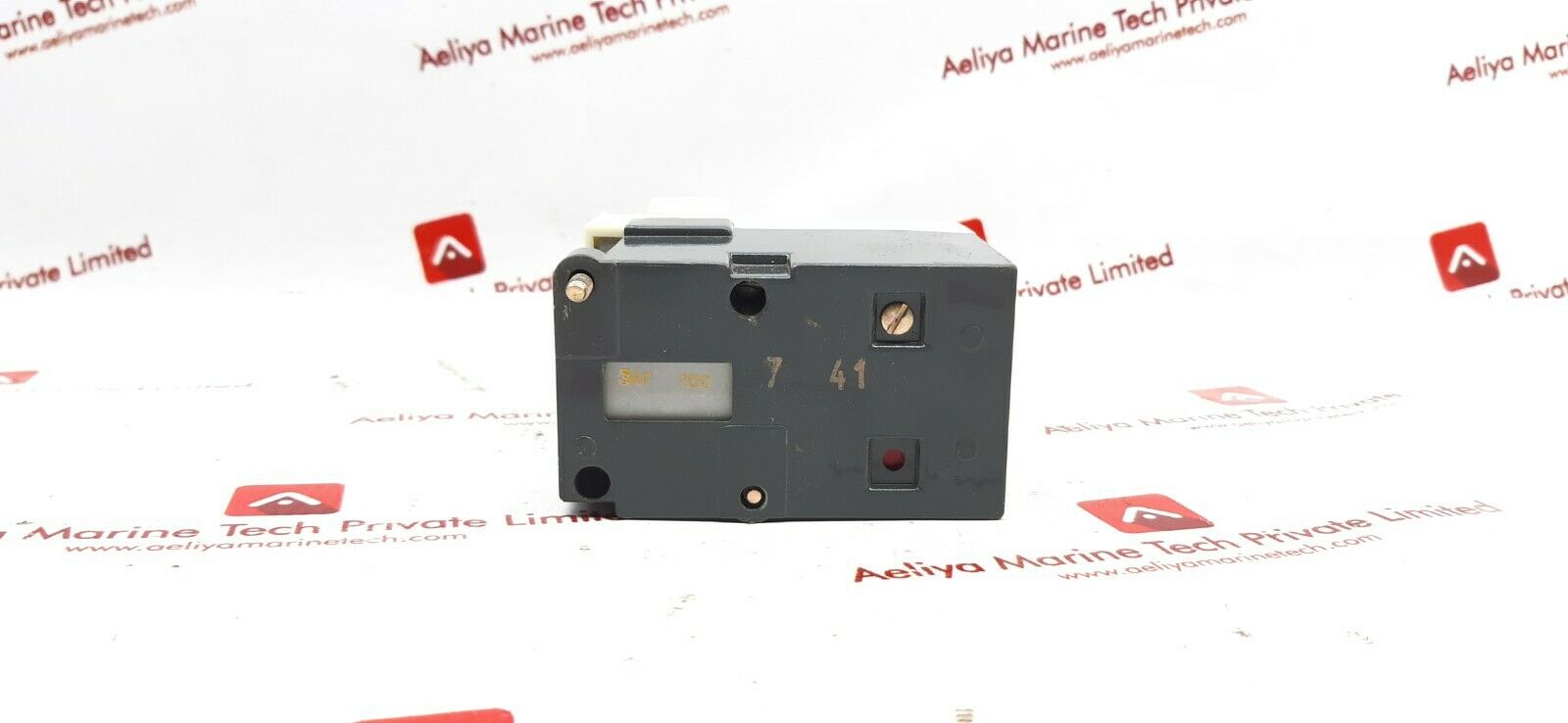 Telemecanique ca2-fr 141 relay 200v50hz 208v60hz