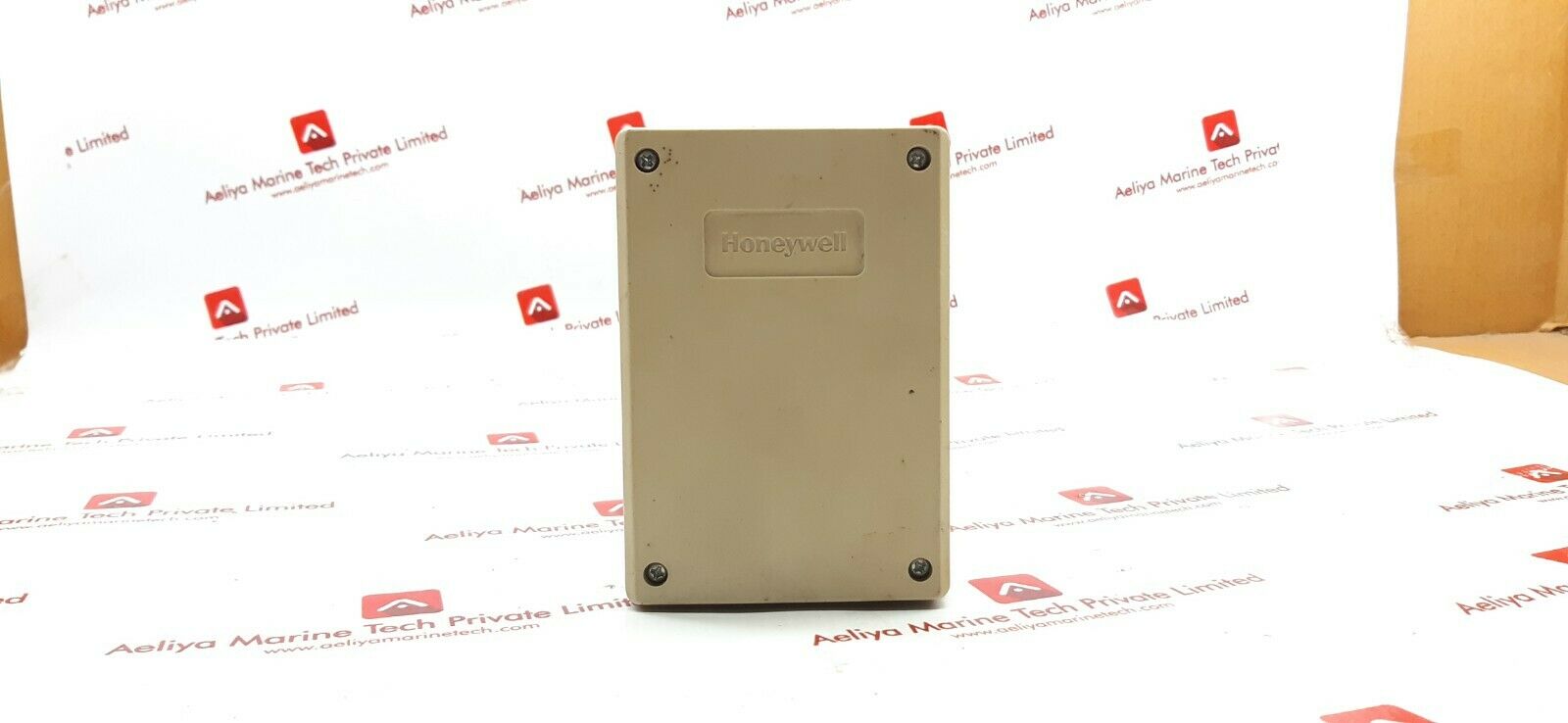 Honeywell m7050b1109 temperature & humidity transducer