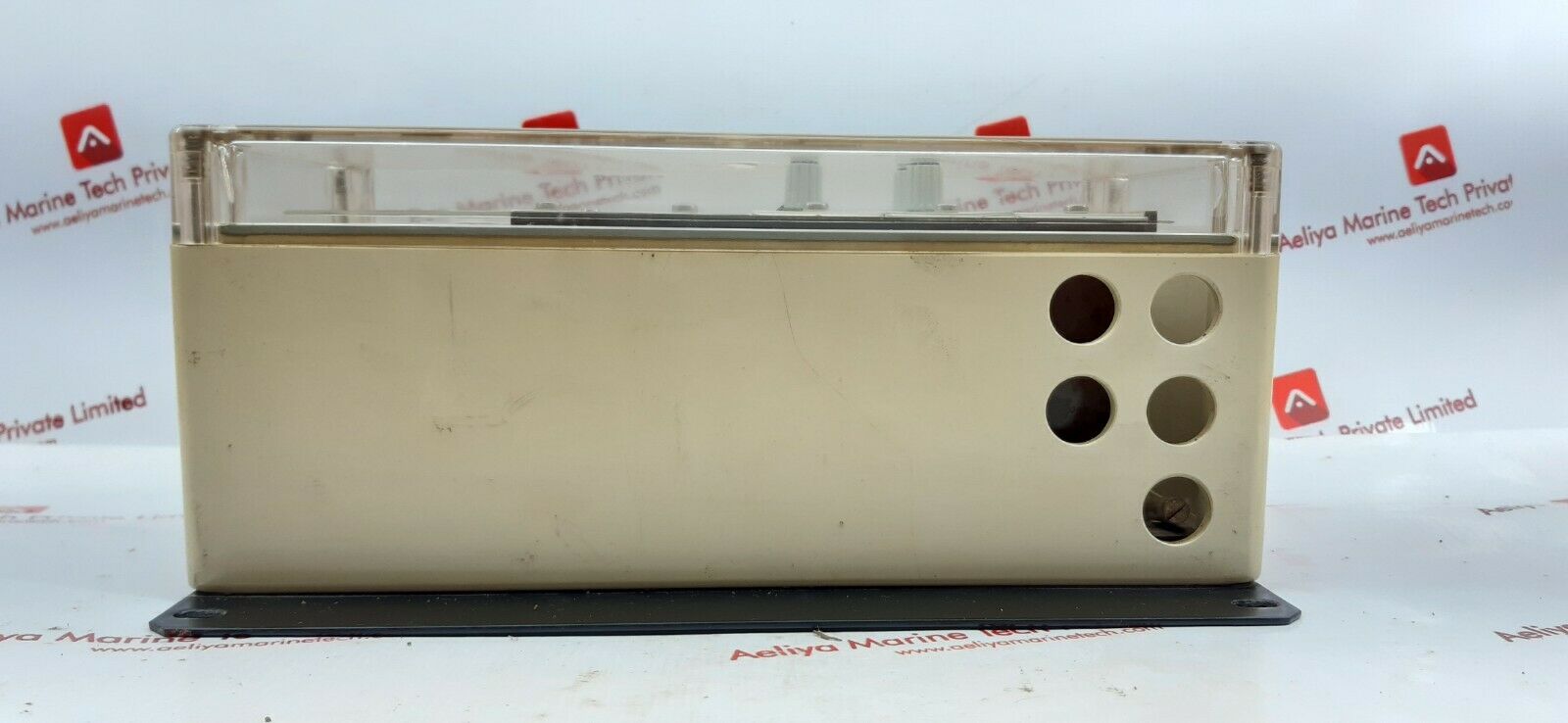 Deif semi-auto synchronising relay 56773.1