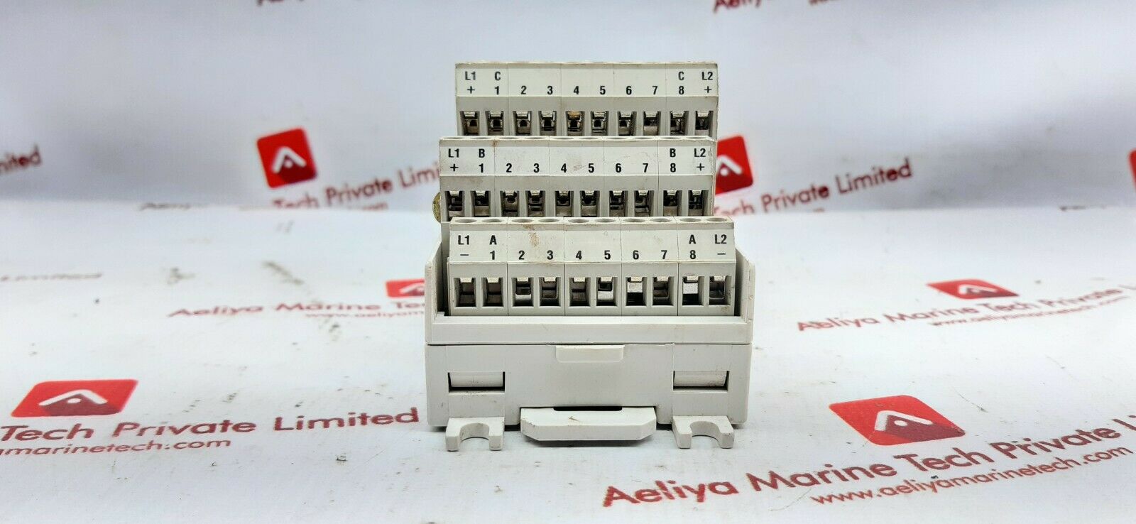 Abb 3bse013230r1 terminal module tu810v1