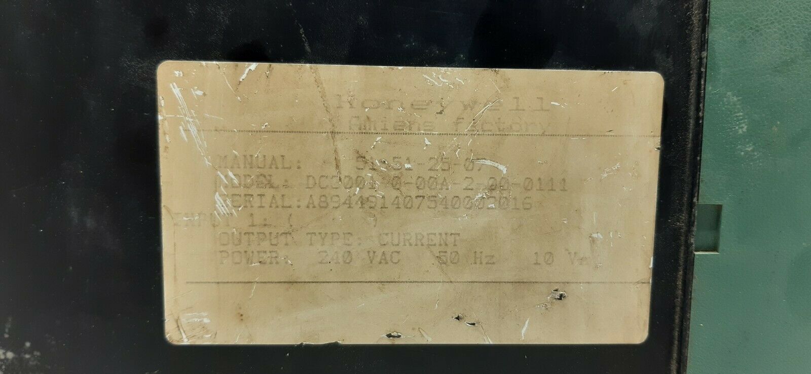 Honeywell dc3001-0-00a-2-00-0111 temperature controller