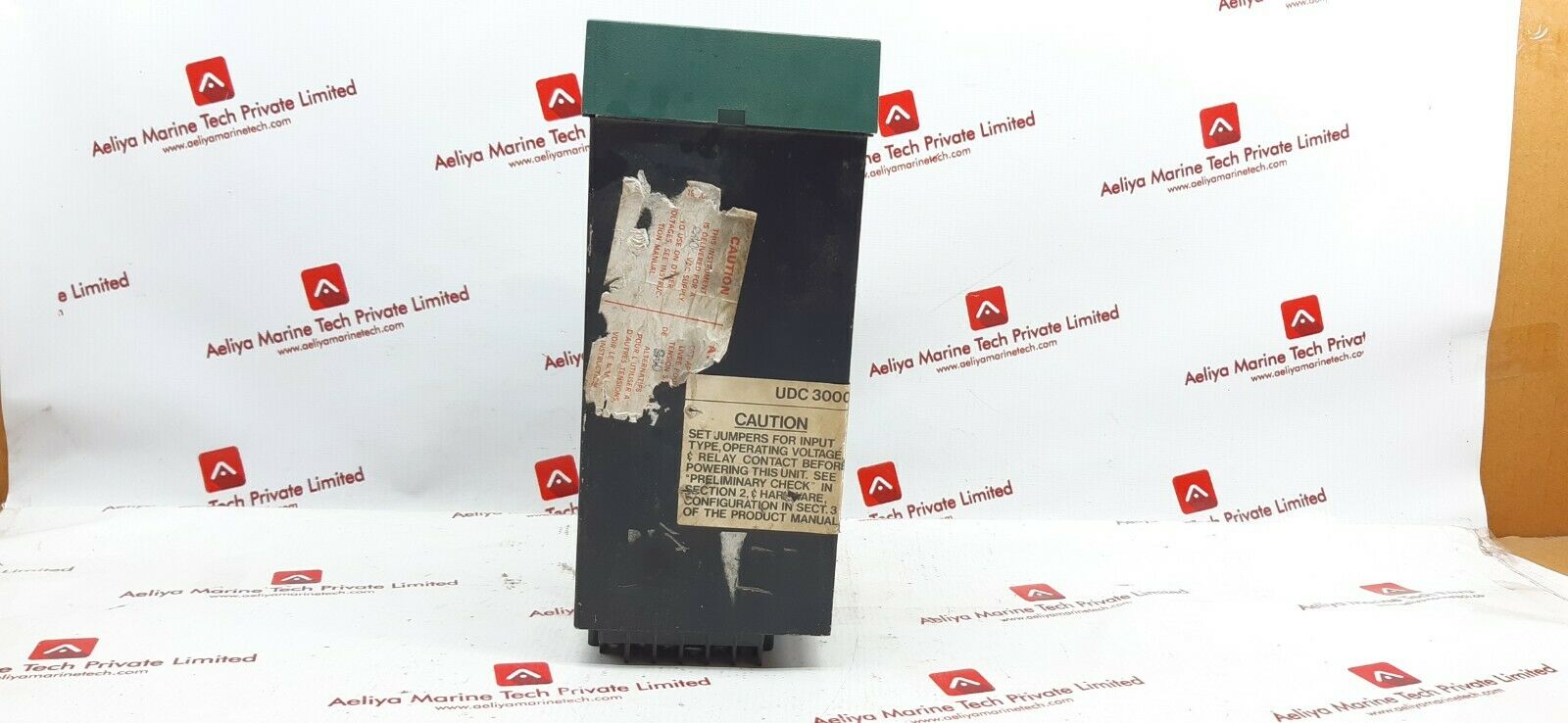 Honeywell dc3001-0-00a-2-00-0111 temperature controller