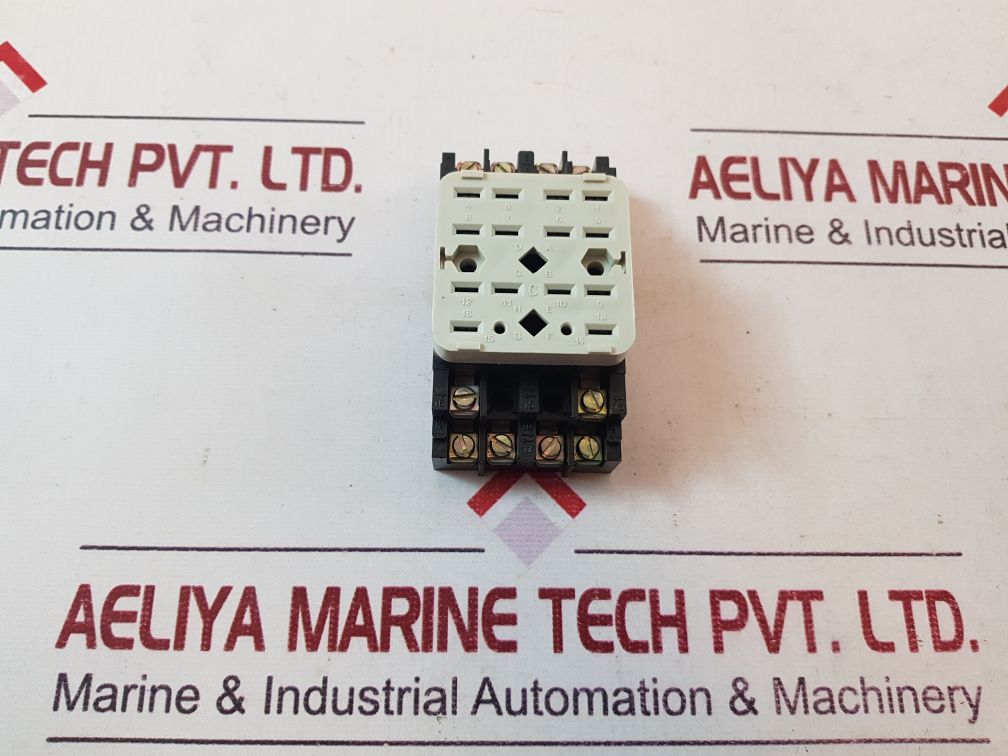 16B244 252 Auxiliary Relay Base