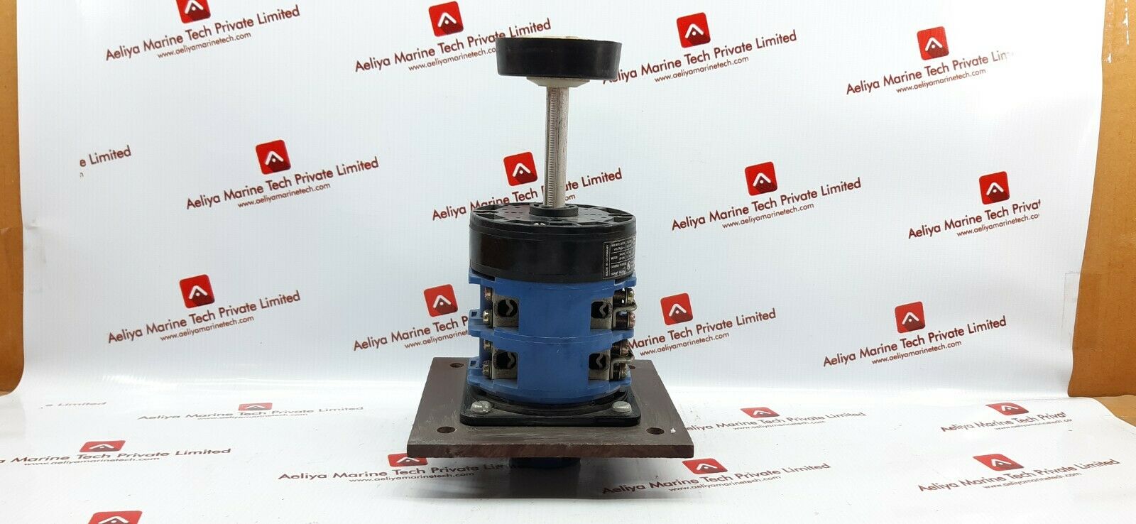 Kraus & naimer gbh183 rotary cam switch