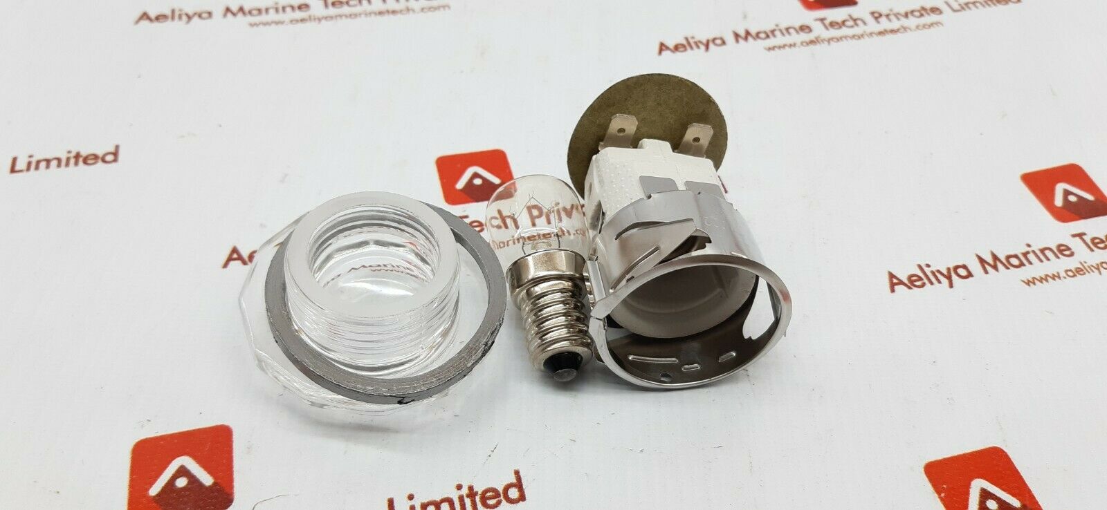 3025.0002 lampenglas bol/lamp lens int lamp / 3023.0506 socket for interior lamp