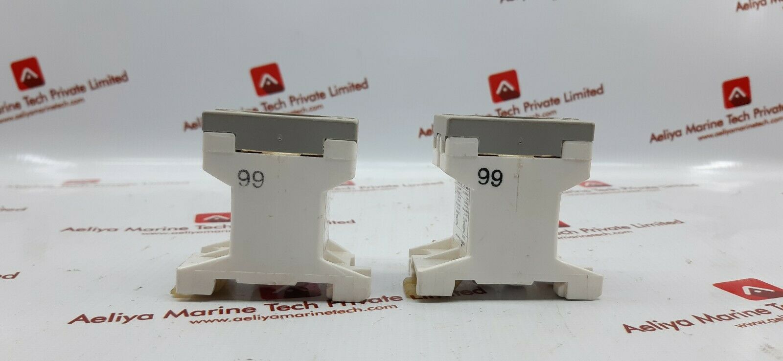 Ceag crouse-hinds ghg4171101r0002 pressure button