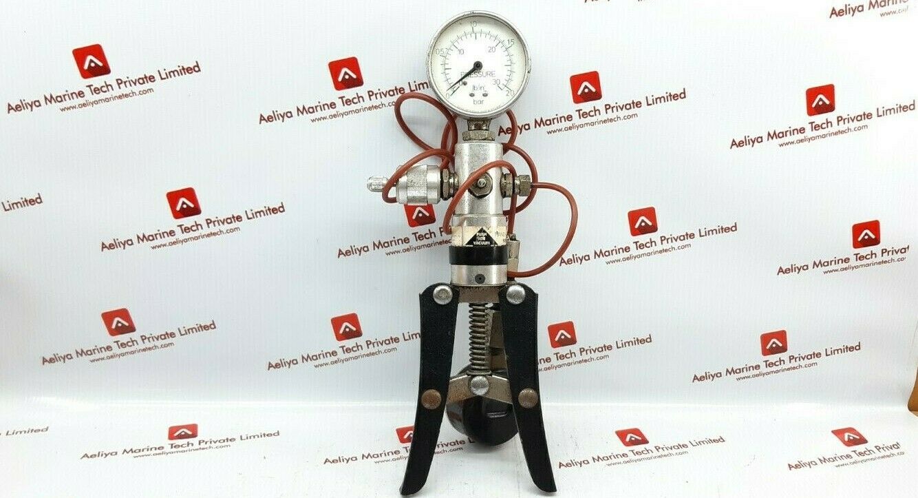 Hand held test pump tp1 pressure calibrator
