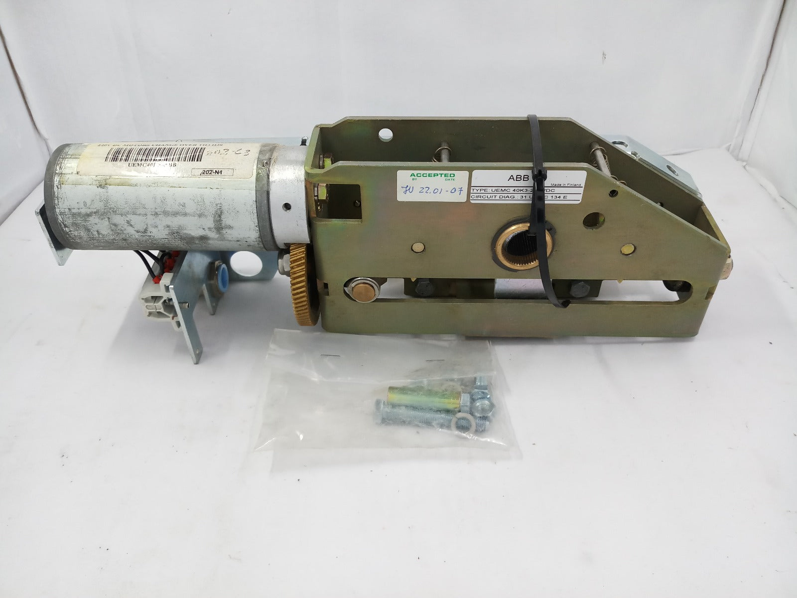 Abb Uemc40K3-220V Dc