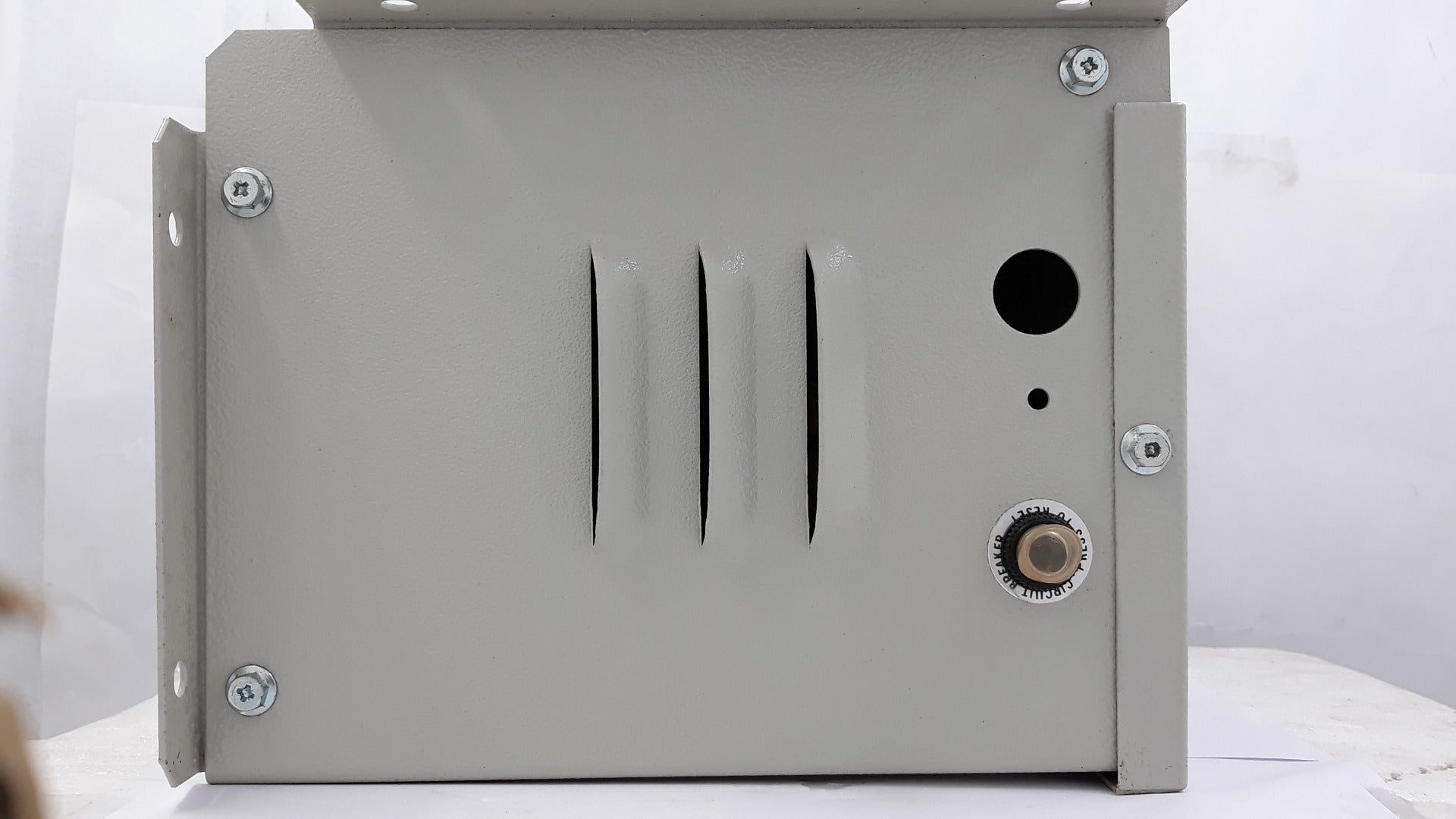 Carroll& Meynell Safety Isolating Transformer Input 230V 50Hz Single Phase