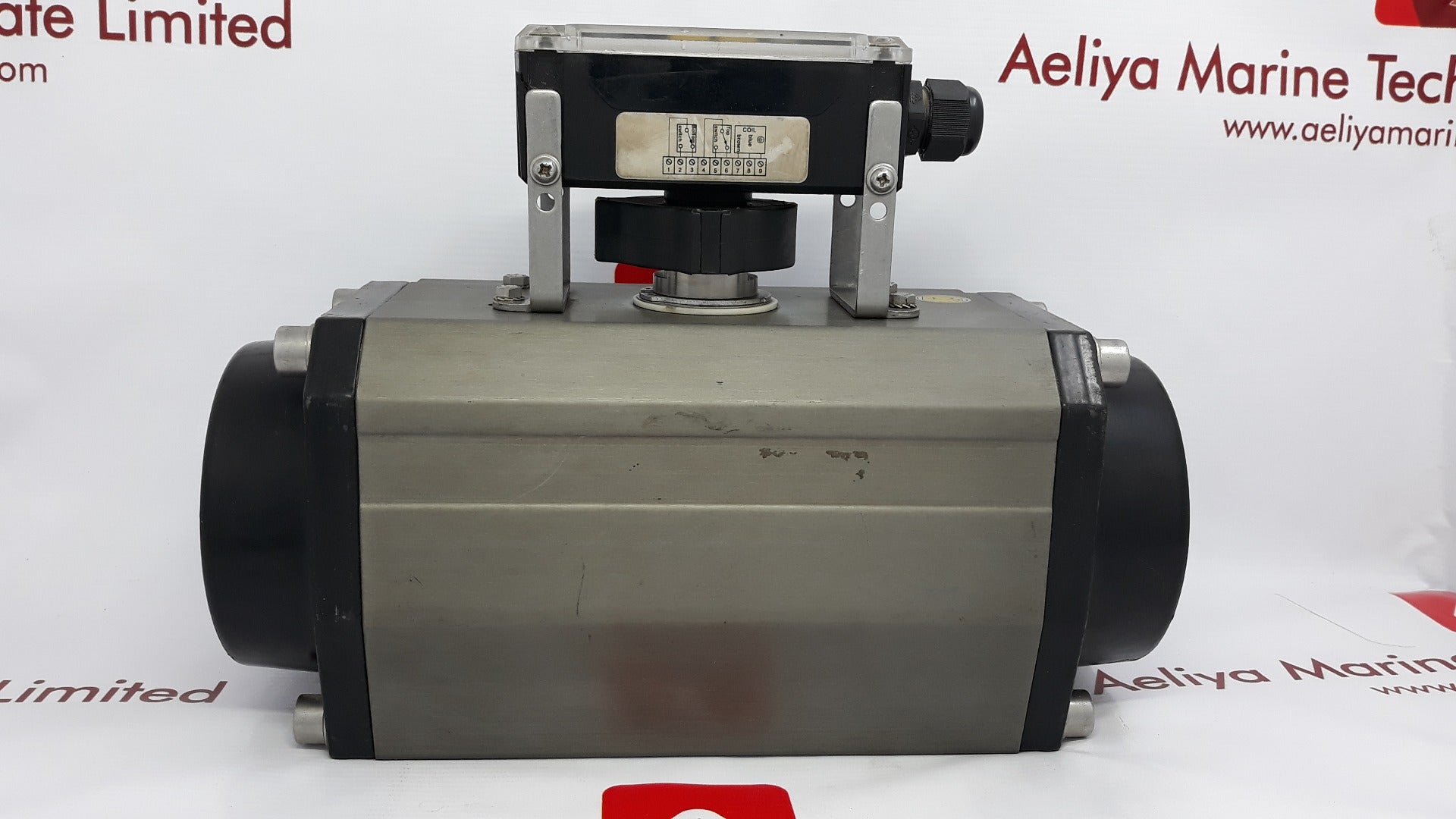 Besi Armaturen Eb2M803020-zfk Polycarbonate Switch