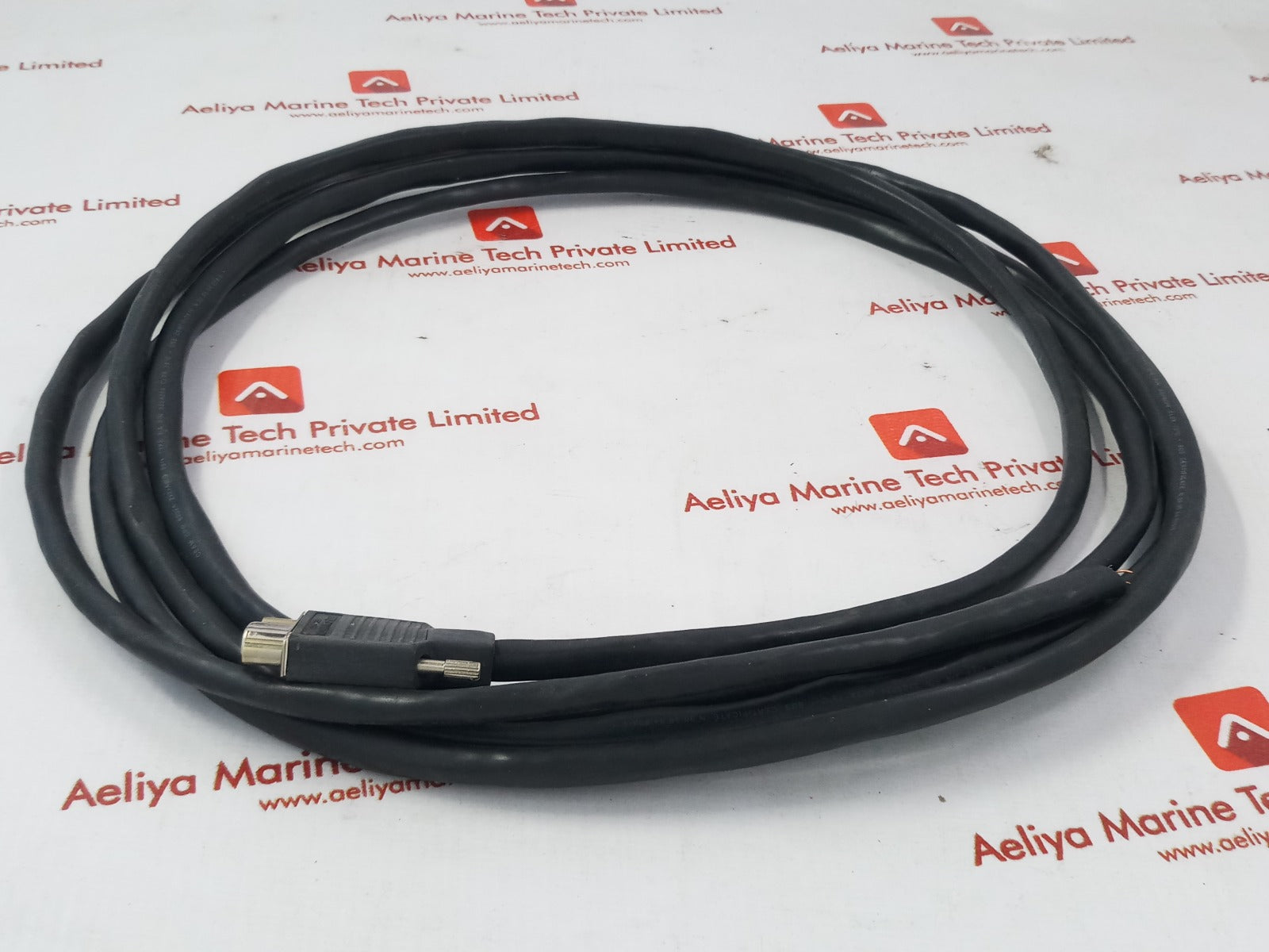 Worldfip microdrop drop cable