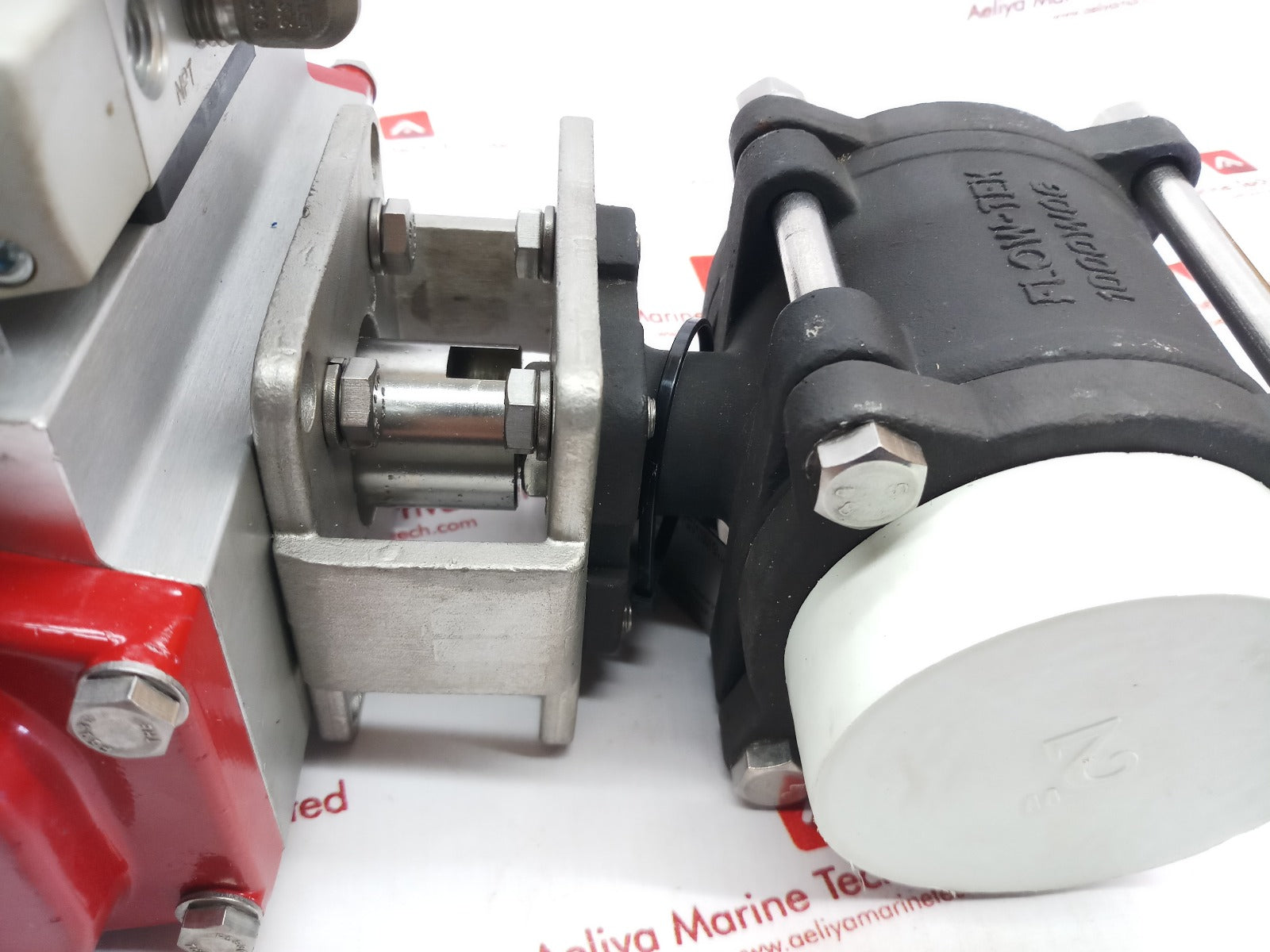 Bray Controls 92-0830-11300-532 And 551000-74603533 Filter Regulator