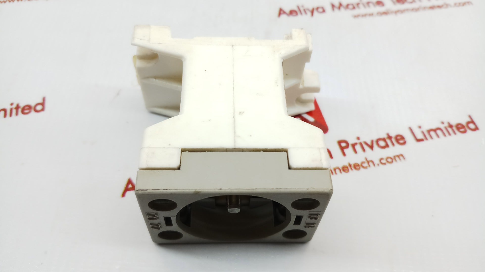 Ceag ghg 4171101r1 push button