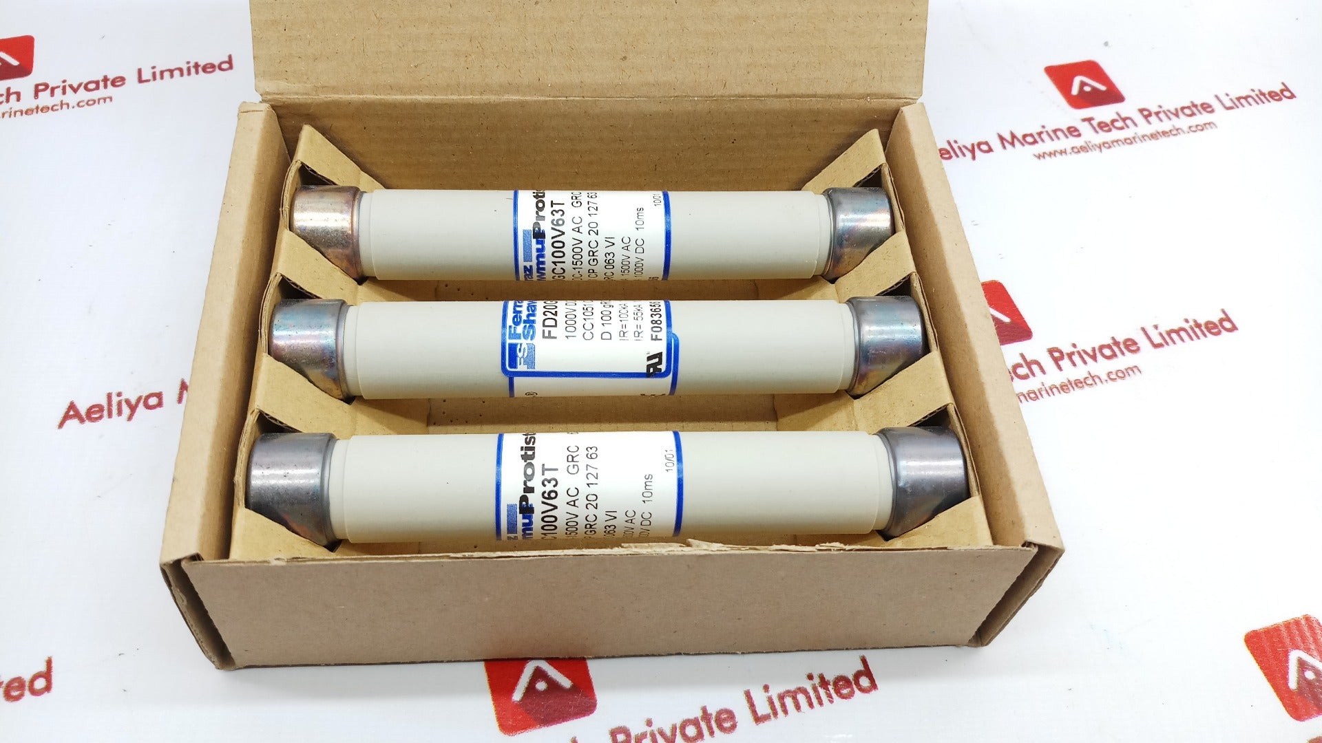 Ferraz shawmut fd20gc100v63t fuse 1000v dc-1500v ac grc 63a