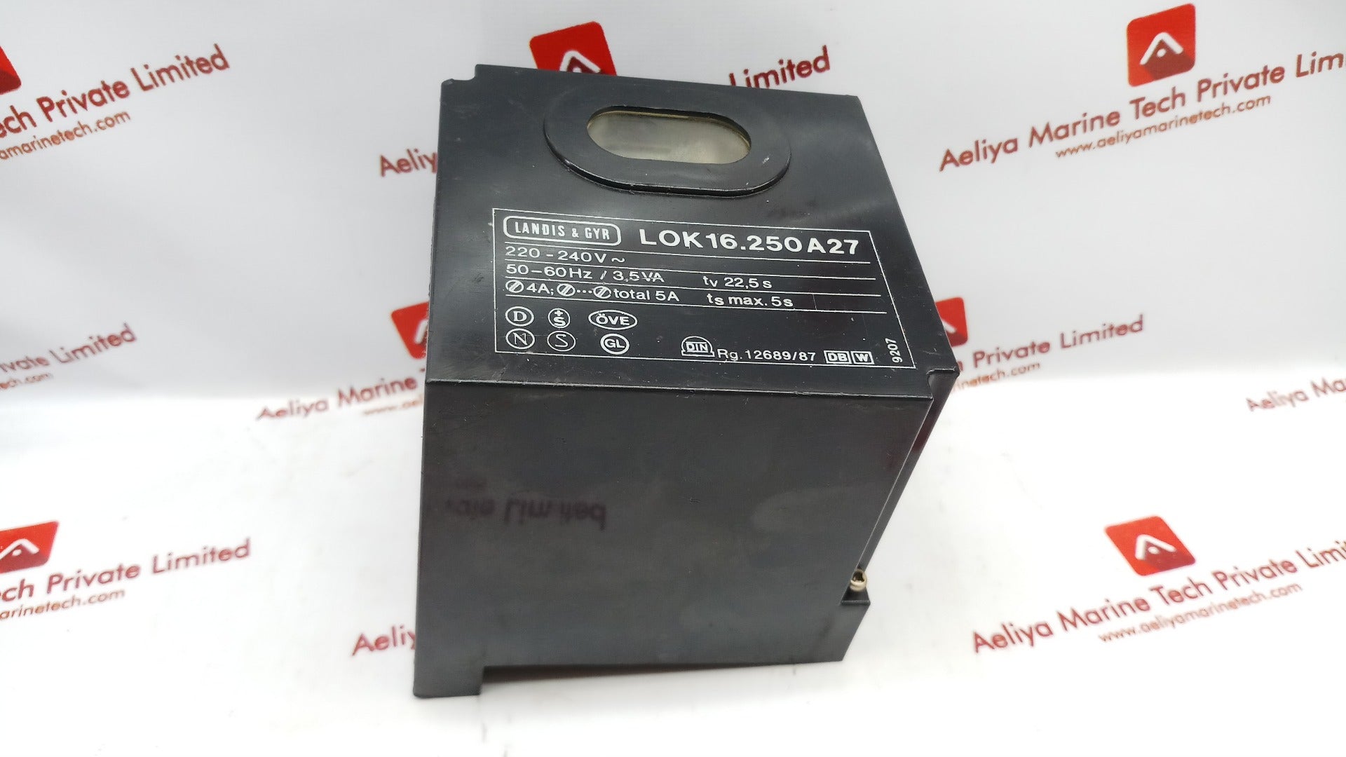 Landis & Gyr Lok16.250A27 Boiler Program Control Box For Oil Burner Controller