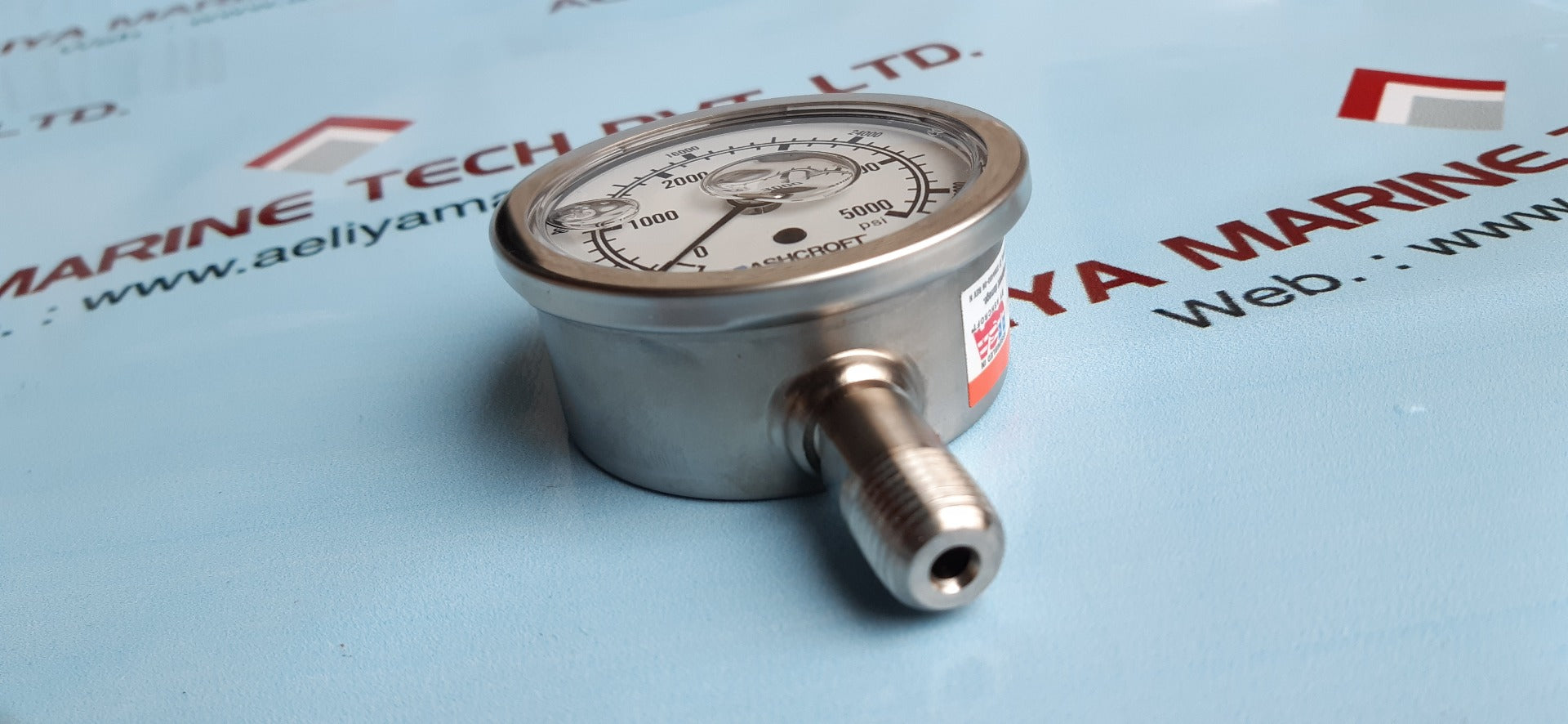 Ashcroft 63-1008-s-02l-5000# industrial duralife gauge 0 to 5000 psi
