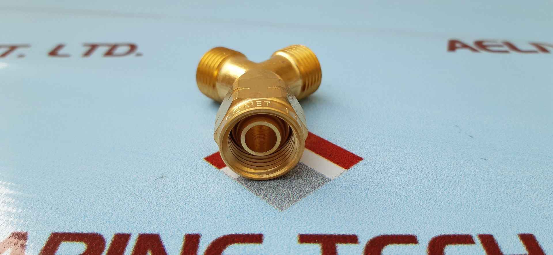 Cigweld r215 two way adaptor-left hand