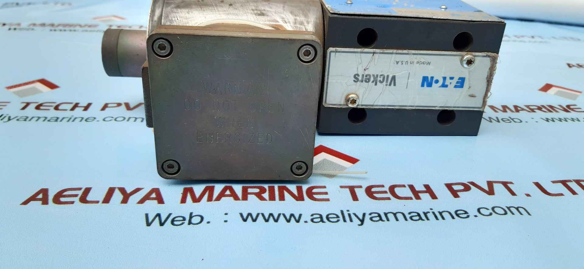 Eaton vickers dg4v4-012a-m-x1-a4-10-h13s directional control valve