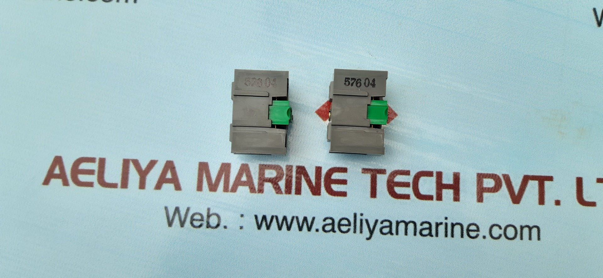 Idec bs010e terminal contact block 10a 600v