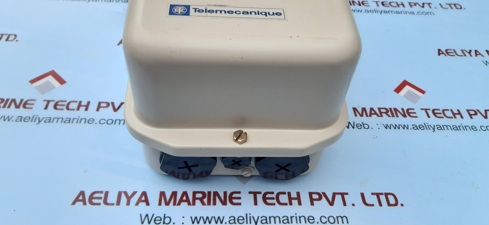 Telemecanique component