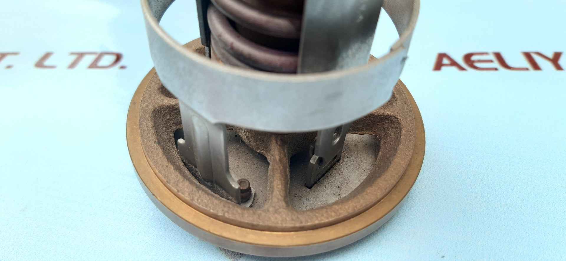 Detroit diesel 5104238 thermostat