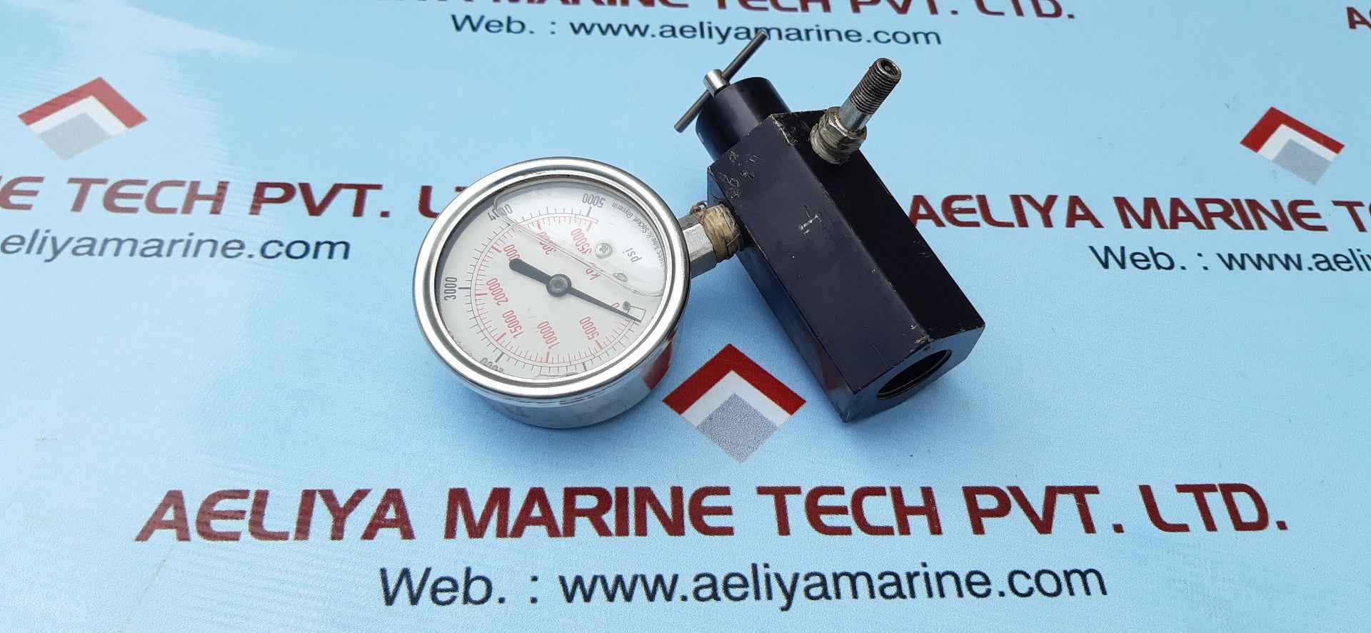 Pressure gauge 0-5000 psi glycerin 304ss case 316sstube & socket