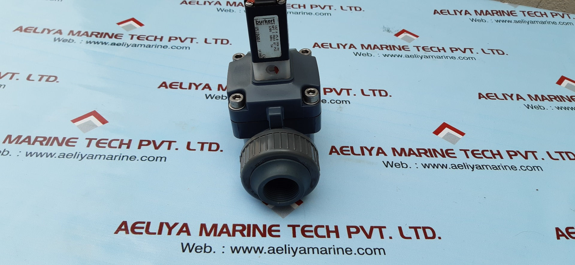 Burkert us10204 solenoid valve 2-way 1",120v
