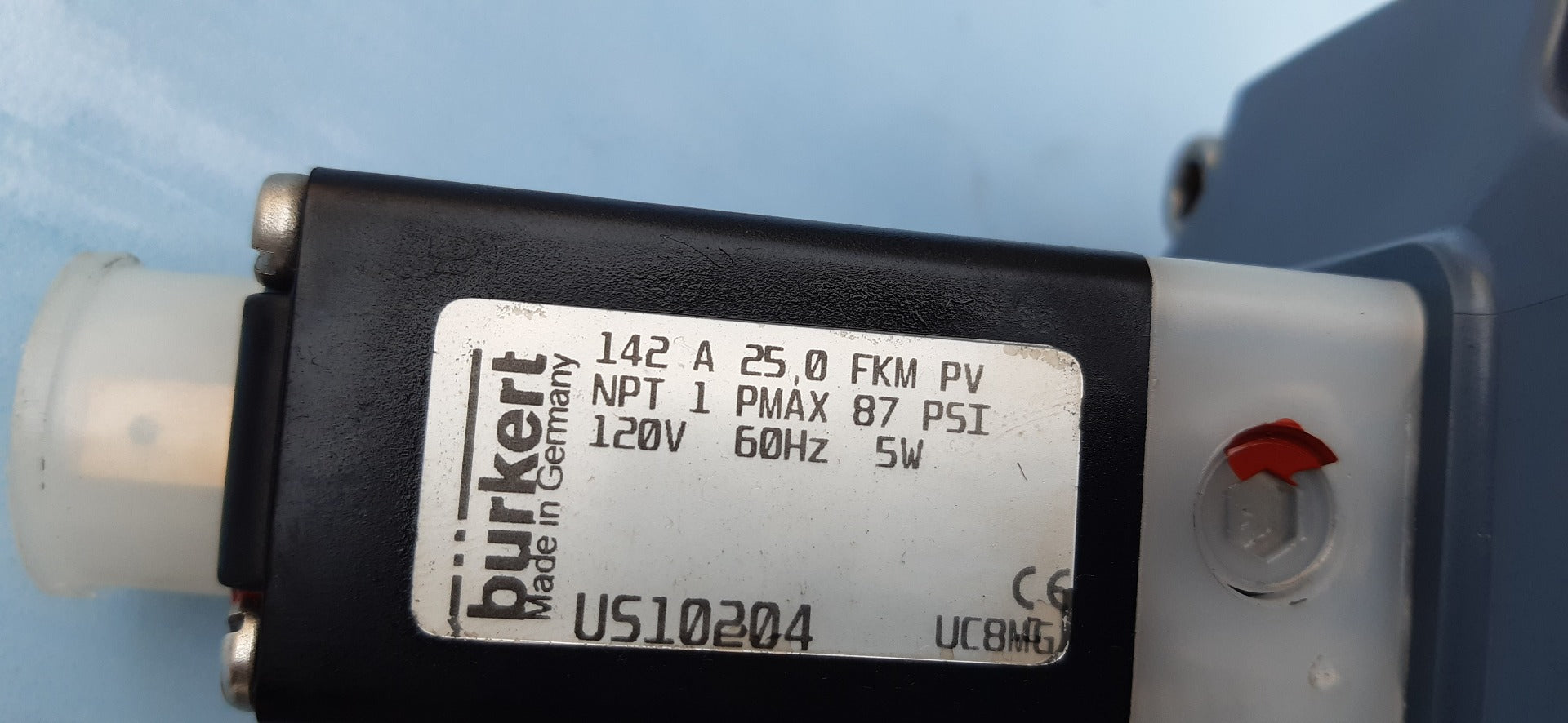 Burkert us10204 solenoid valve 2-way 1",120v