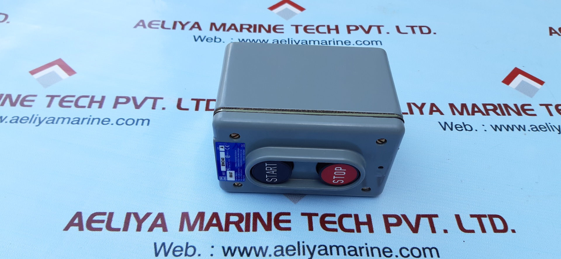Square D class 9001 bw240 control station series a