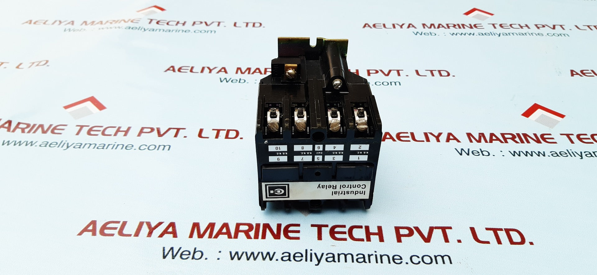 Eaton cutler-hammer ar440ar industrial control relay 600volt 10amps