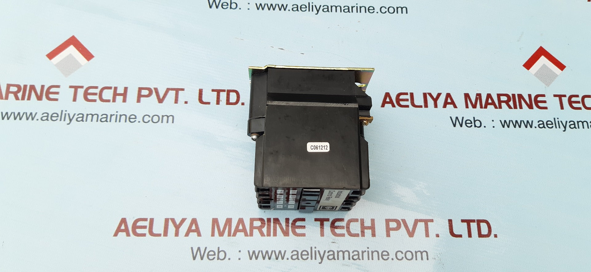 Eaton cutler-hammer ar440ar industrial control relay 600volt 10amps