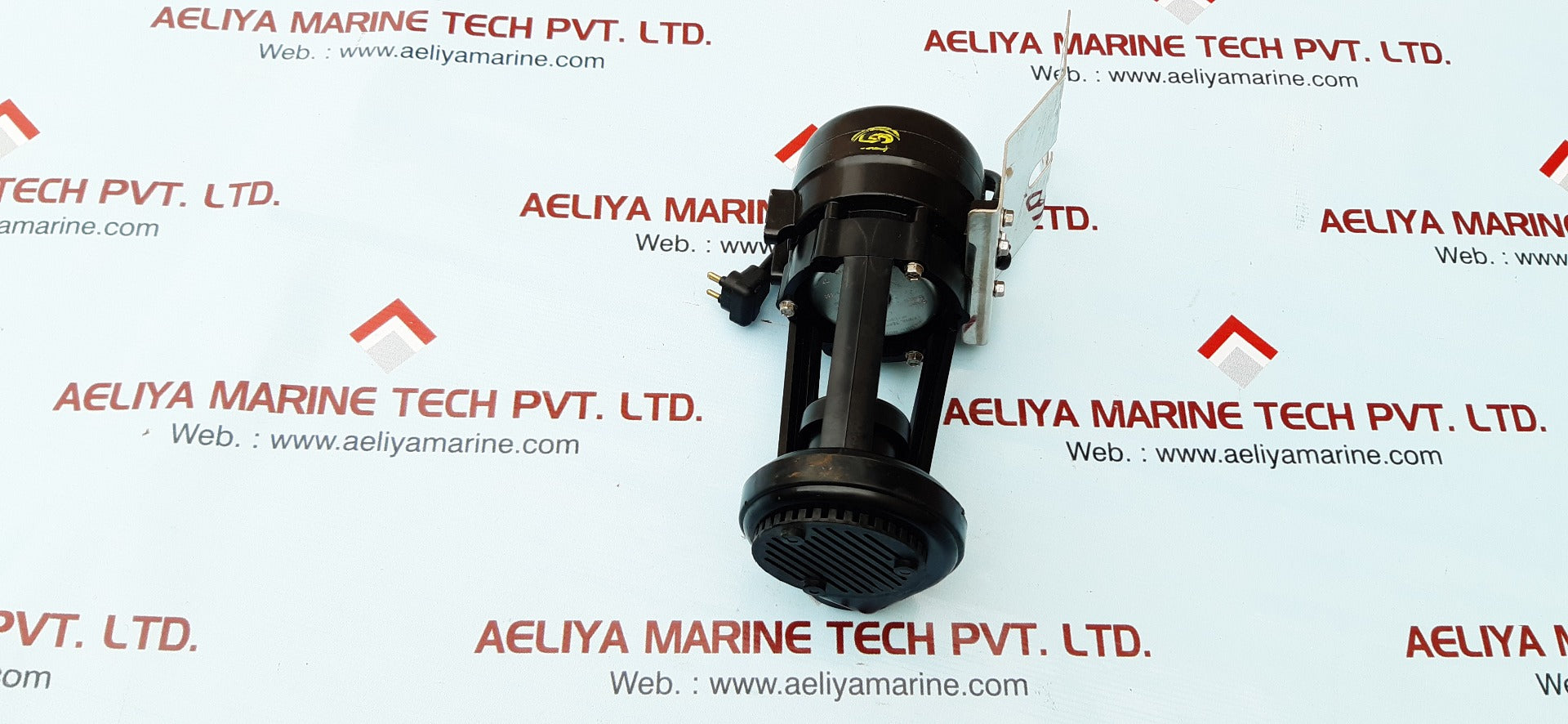 Manitowoc 76-2306-3 water pump 115volts