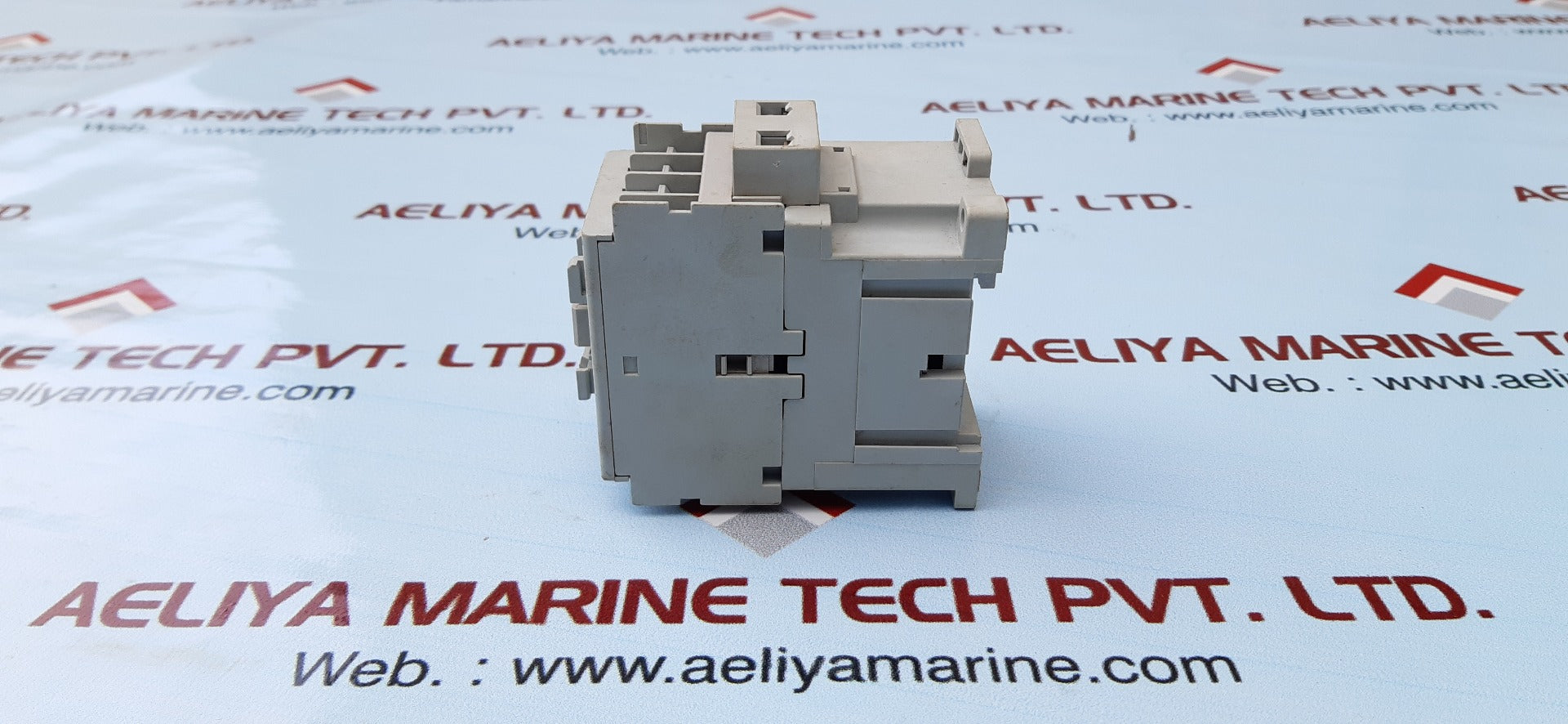 Allen-bradley 700-cf400 series a contactor relay Allen-bradley