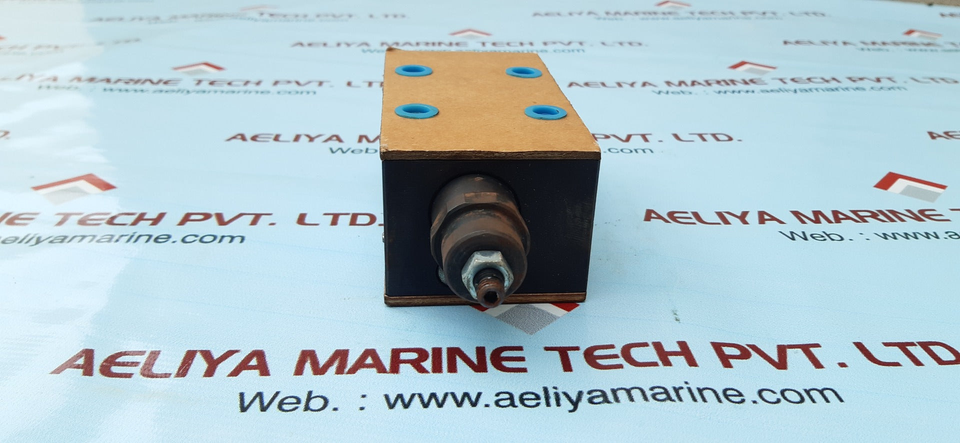 Eaton vickers dgmfn-5-x-p2w-30 system stak hydraulic flow control valve