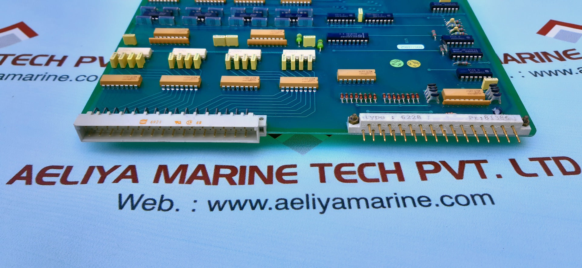 Csi 6228 16 point floating digital inputcard
