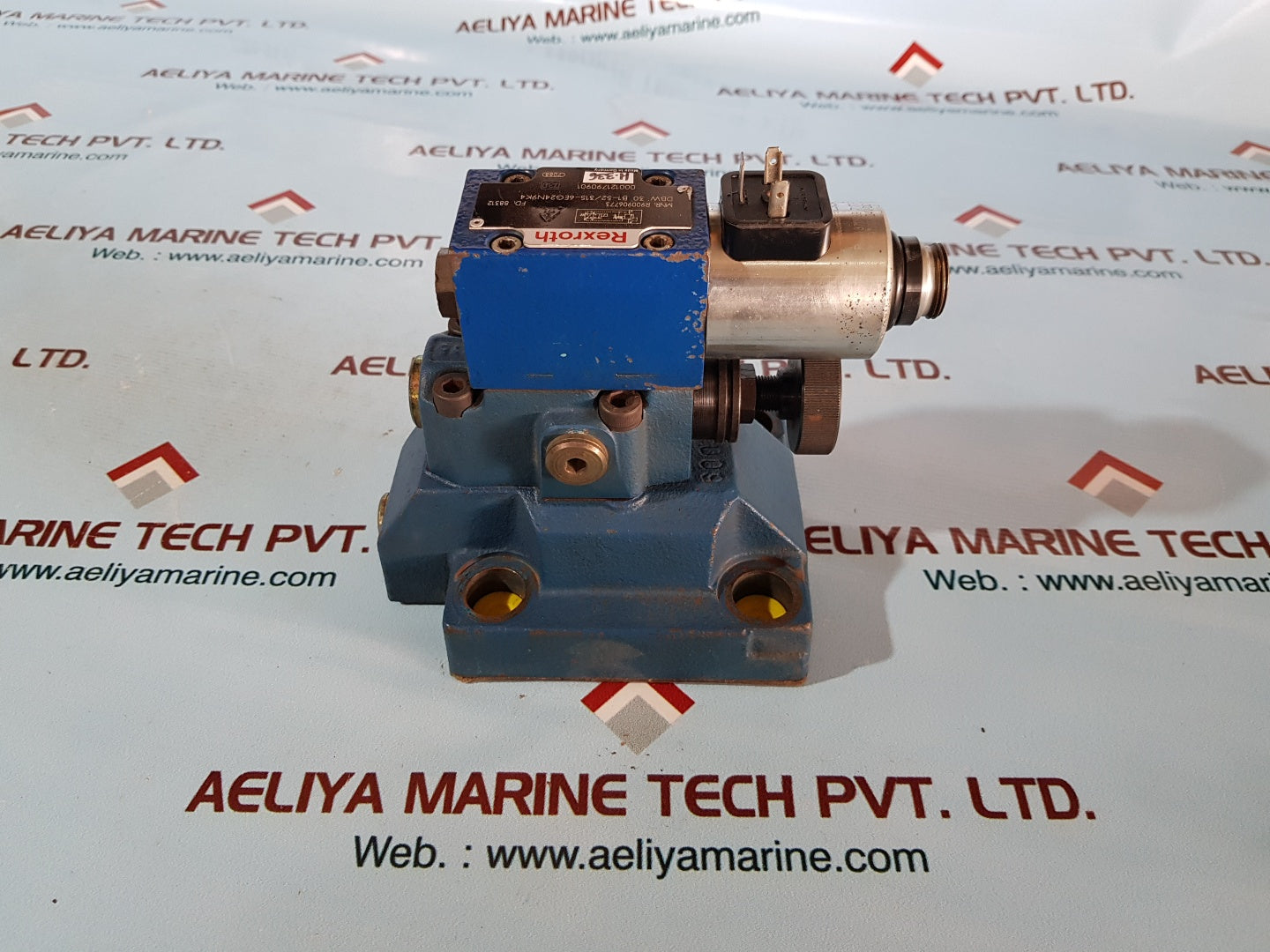 Rexroth r900906773 pressure relief valve dbw 30 b1-52/315-6eg24n9k4