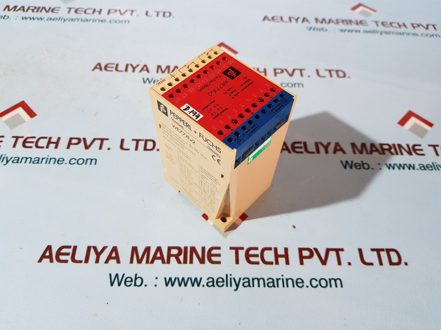 Pepperl+Fuchs We77/Ex2 Isolator Safety Relay Switch 01669S