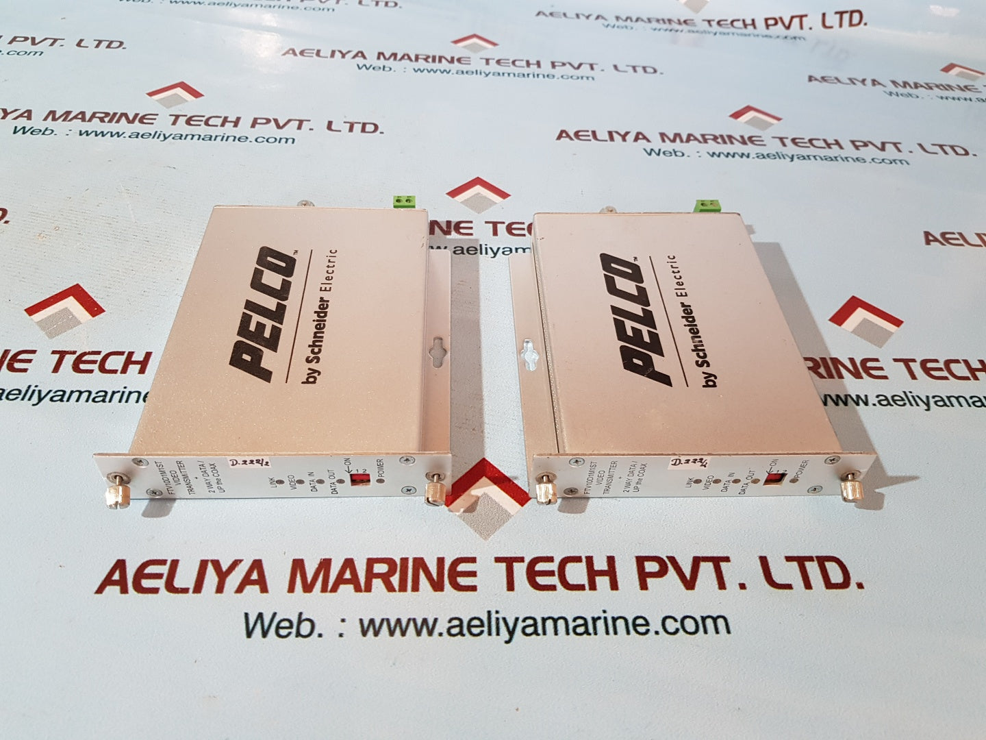 Pelco ftv10d1m1st video transmitter + 2 way data/up the coax