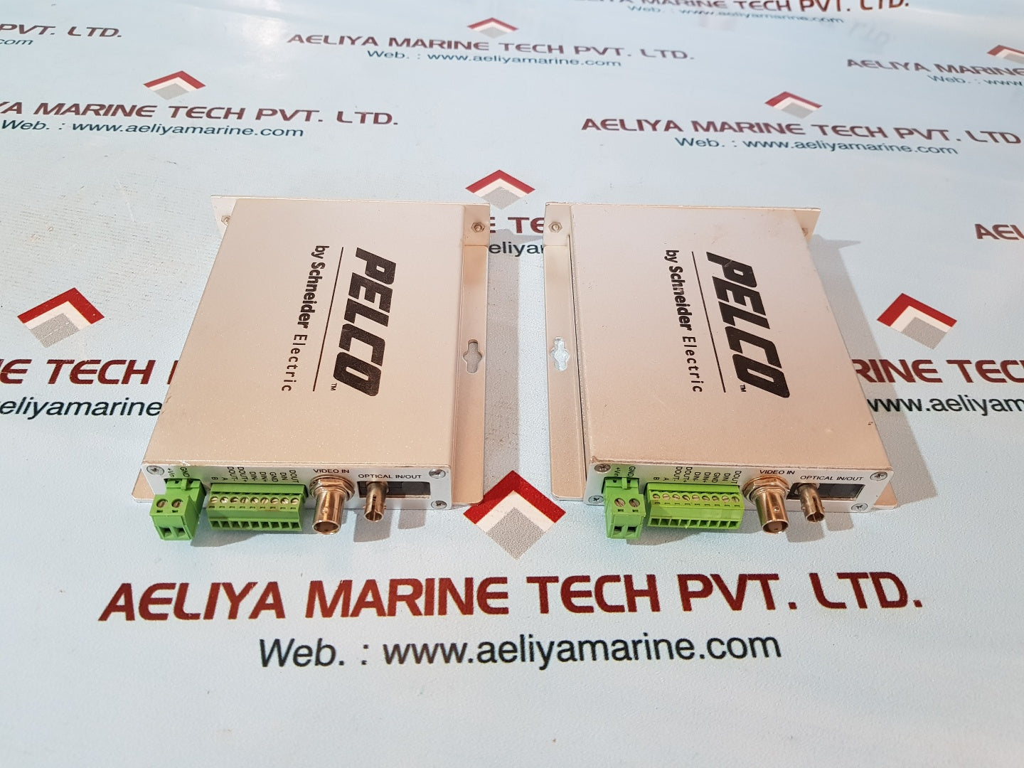 Pelco ftv10d1m1st video transmitter + 2 way data/up the coax