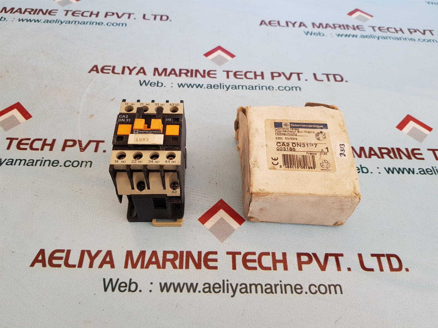 Telemecanique Ca2 Dn31 Control Relay 220V 50/60Hz