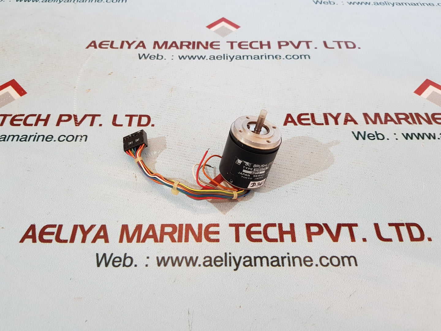 Japan servo dhs37s-7 brushless motor
