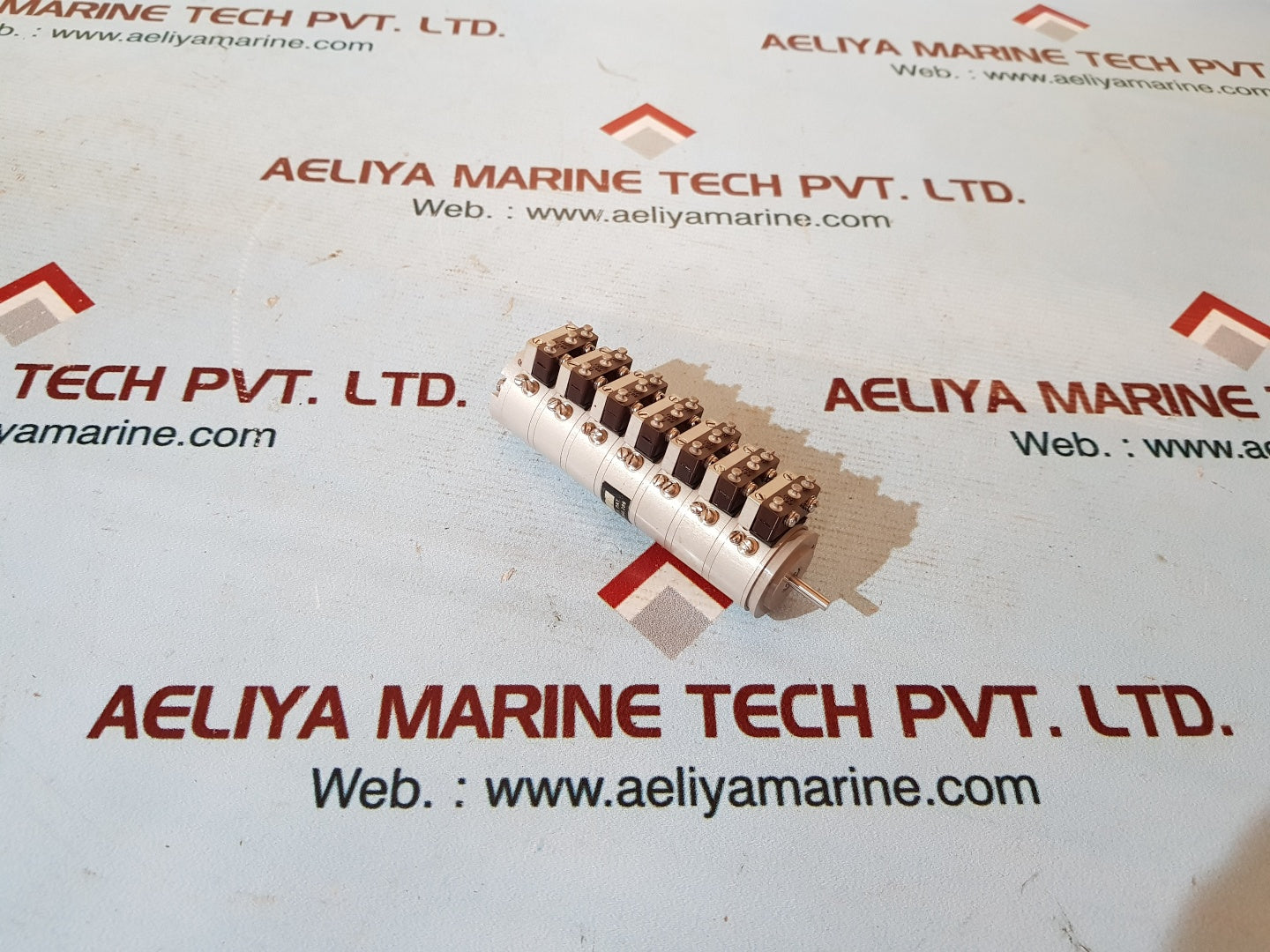 Precision mechanisms cs402-7 Cam switch