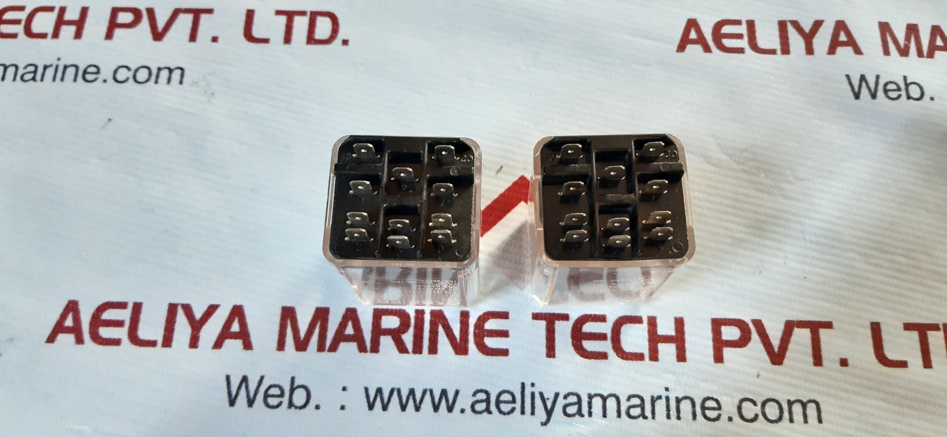 Carrier Transicold 10-00220-00 Relay